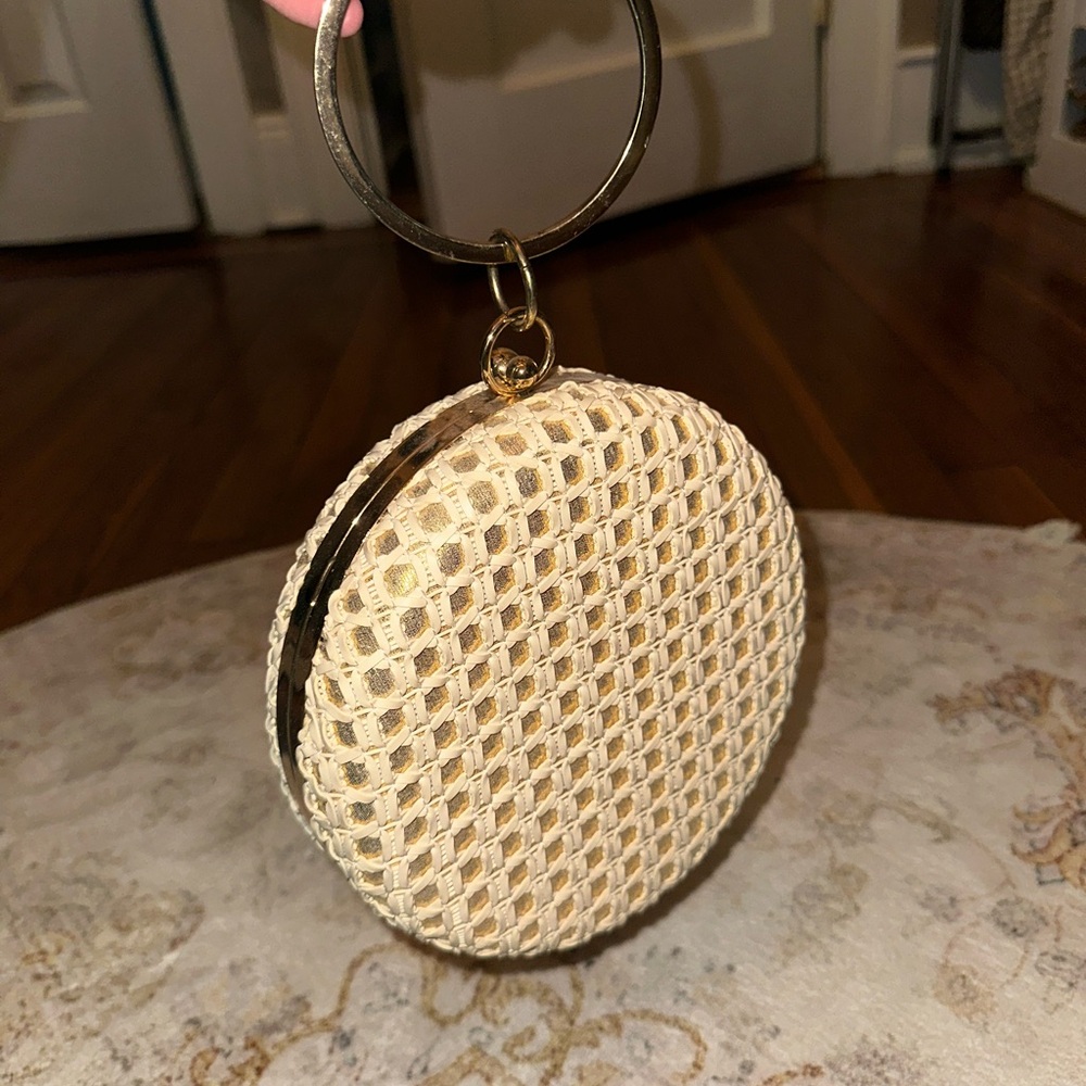 Cream Woven Round Wristlet Keyring Bag